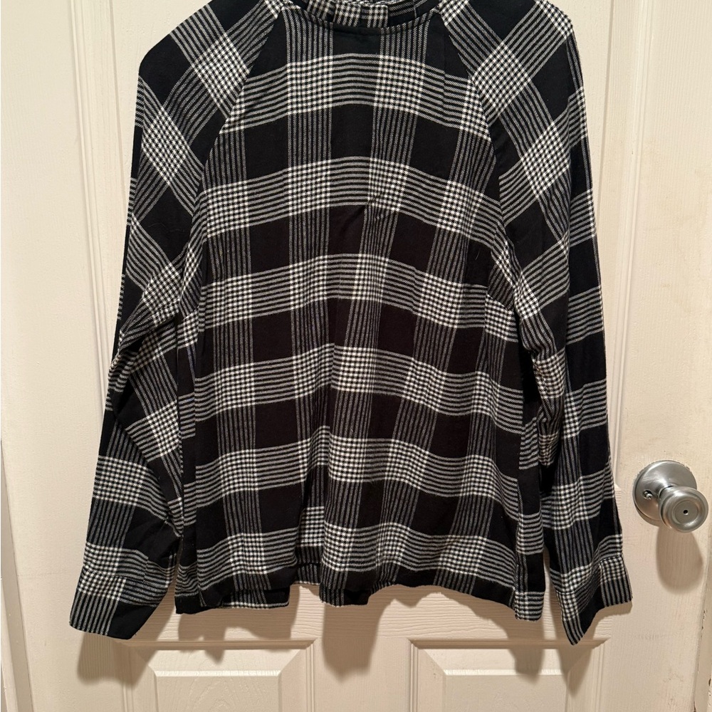 LOFT Black and White Plaid Top